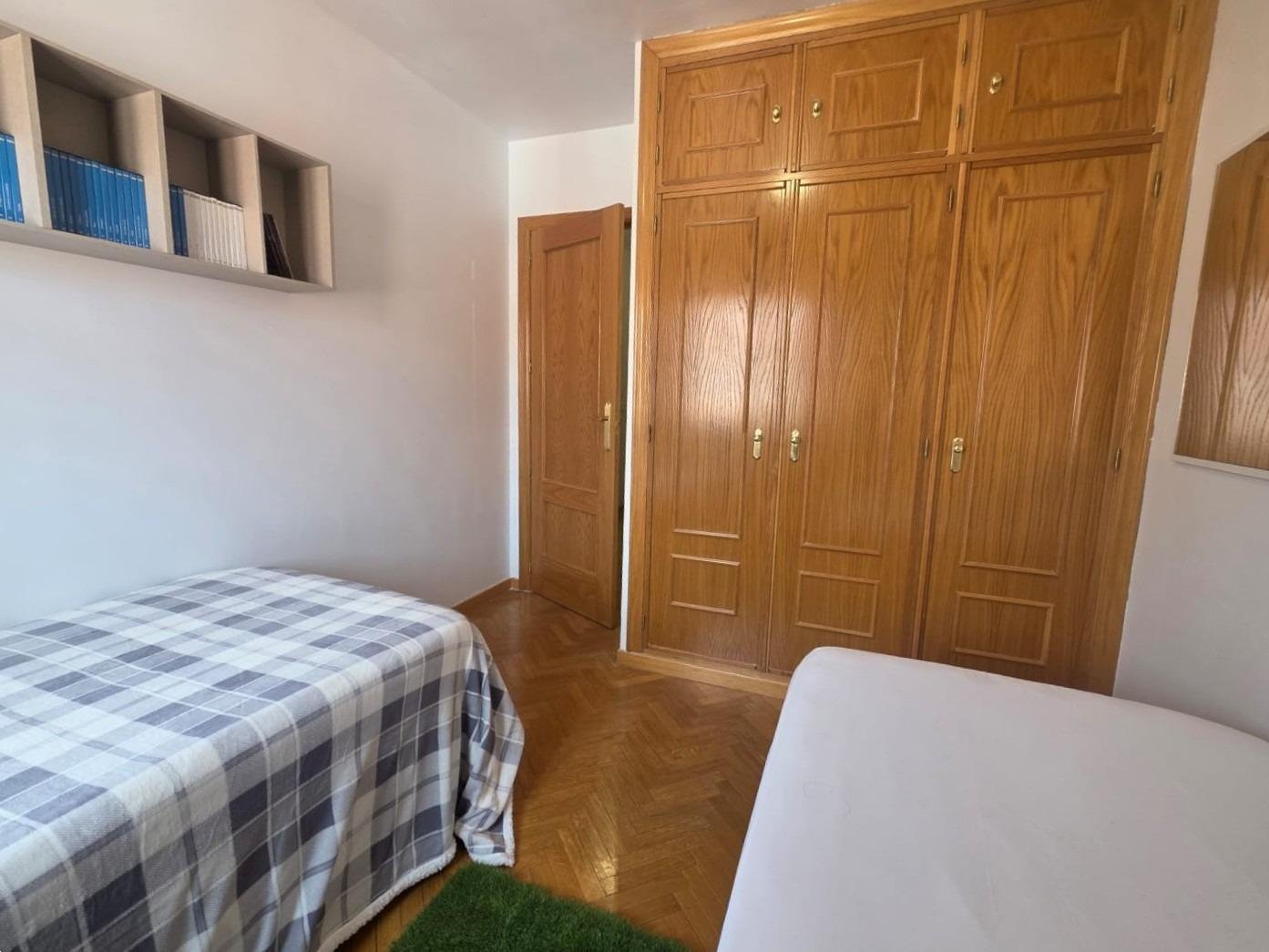 Piso de 120 m² en Ávila