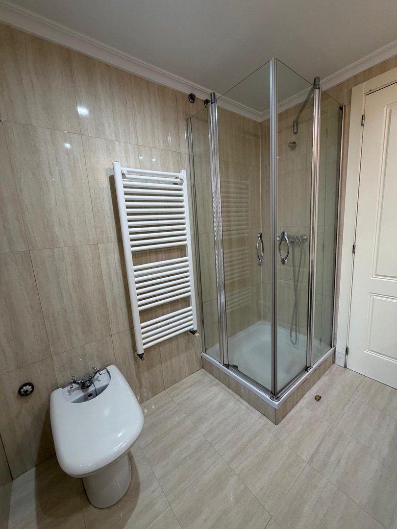 Piso de 86 m² en Toreno
