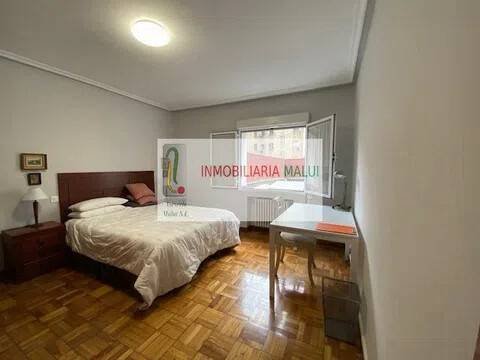 Appartamento 103 m² a Oviedo