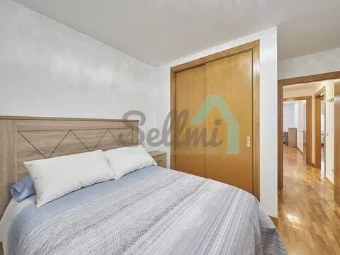 Piso de 83 m² en Oviedo