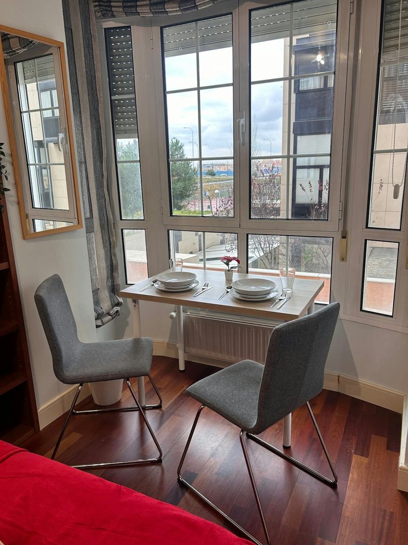 Habitació de lloguer, Madrid