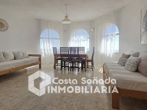 Casa de 240 m² en Benitachell