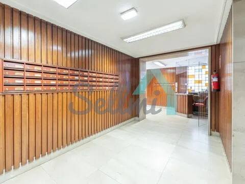Piso de 101 m² en Oviedo