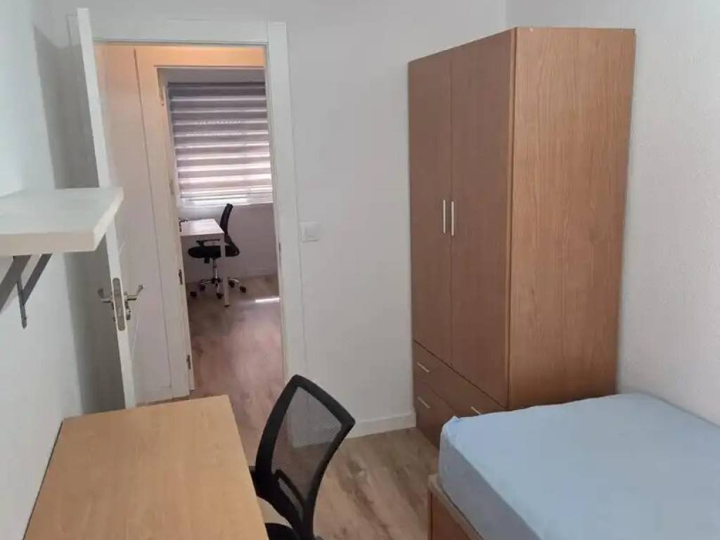 Piso de 95 m² en Jaén