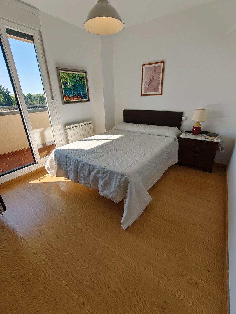Pis de 92 m² a Lleó