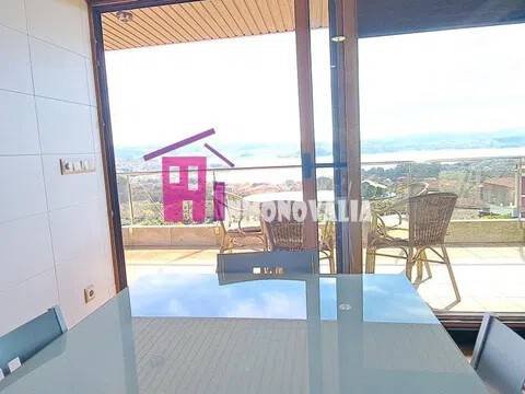 Casa de 180 m² en Moaña