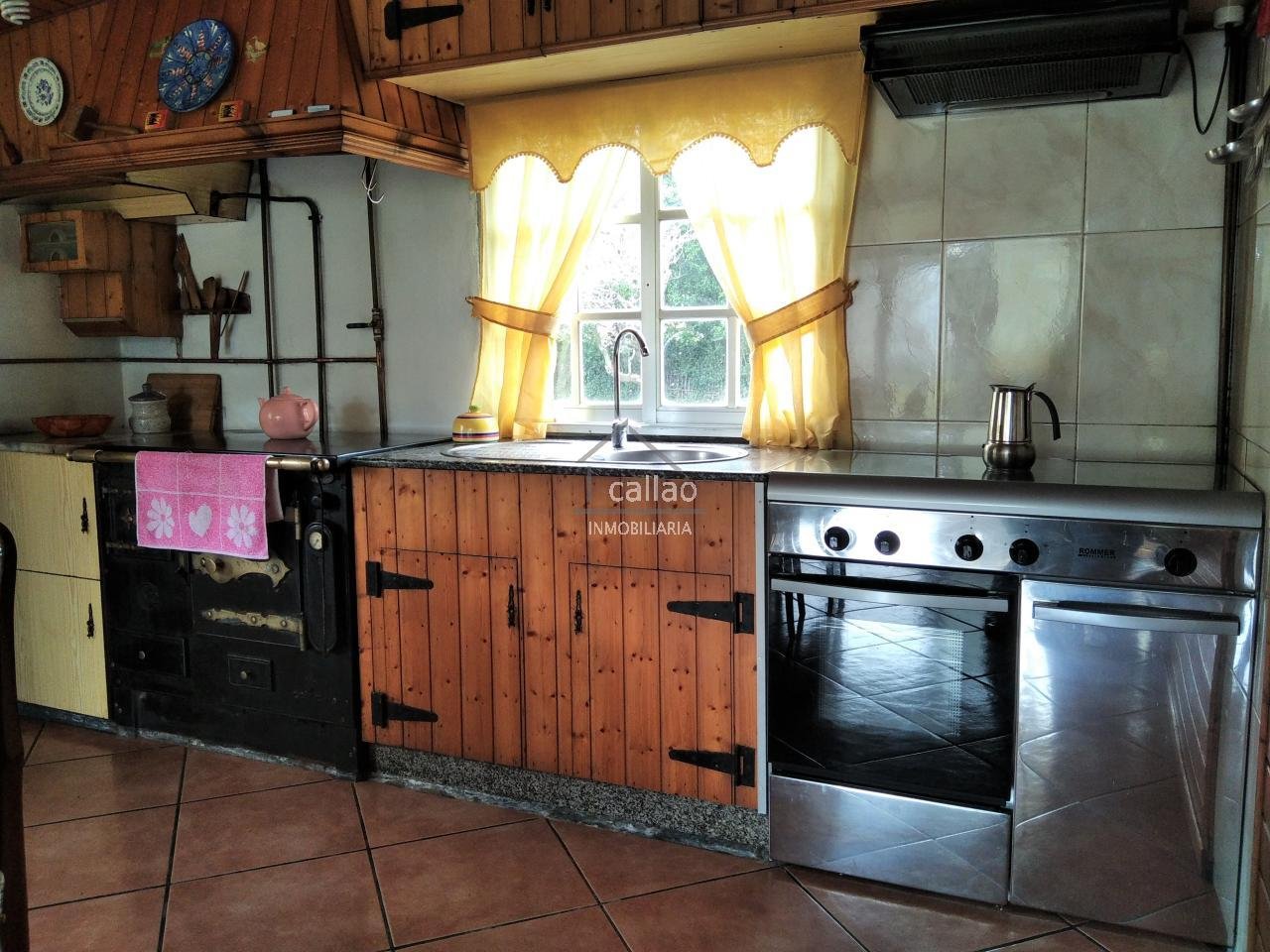 Casa de 182 m² en Valdoviño