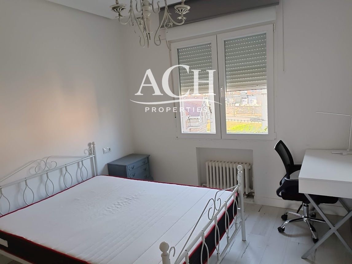 Habitación 120 m², Bilbao