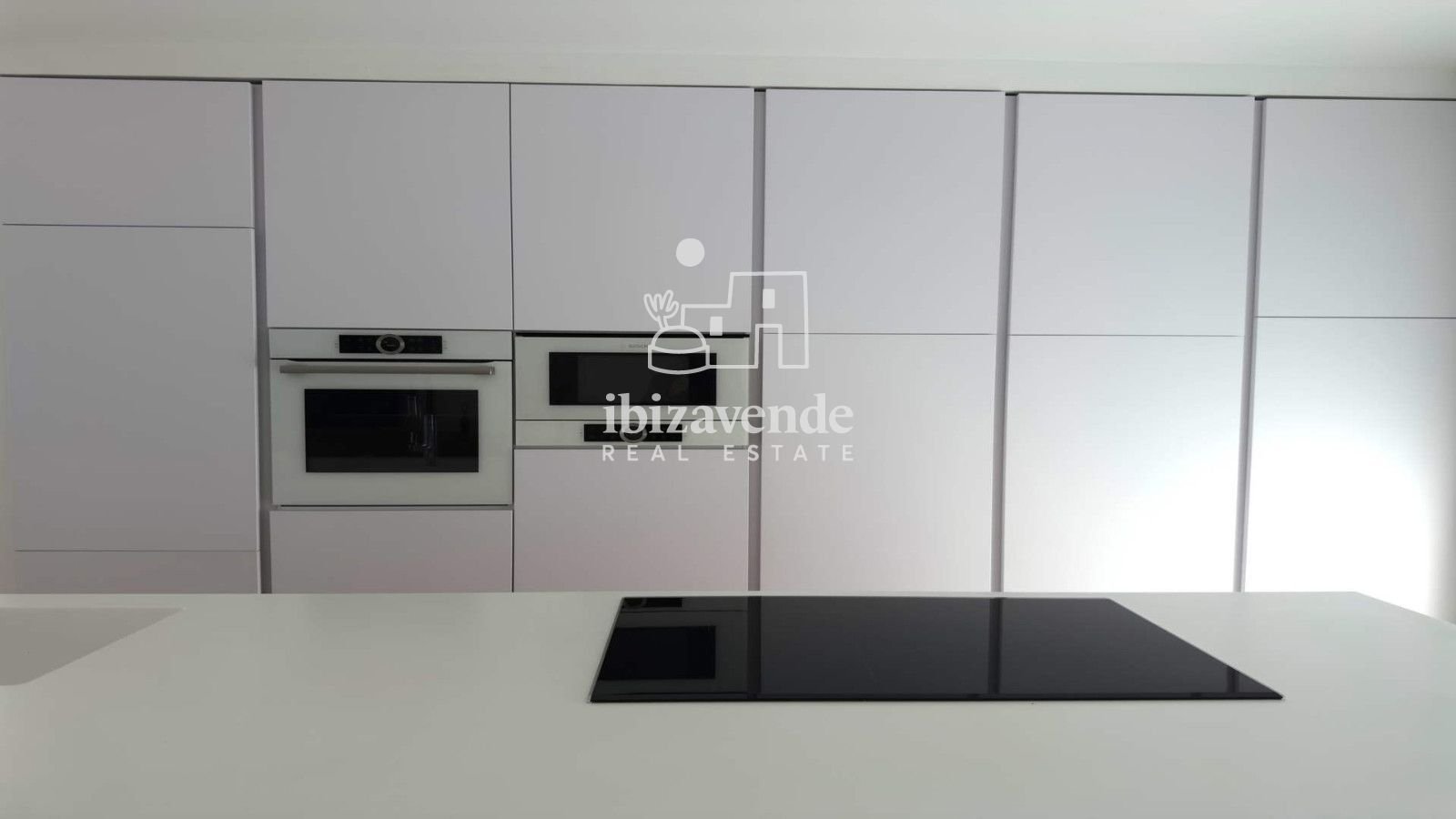 Дом 595 м² в Santa Eulària des Riu