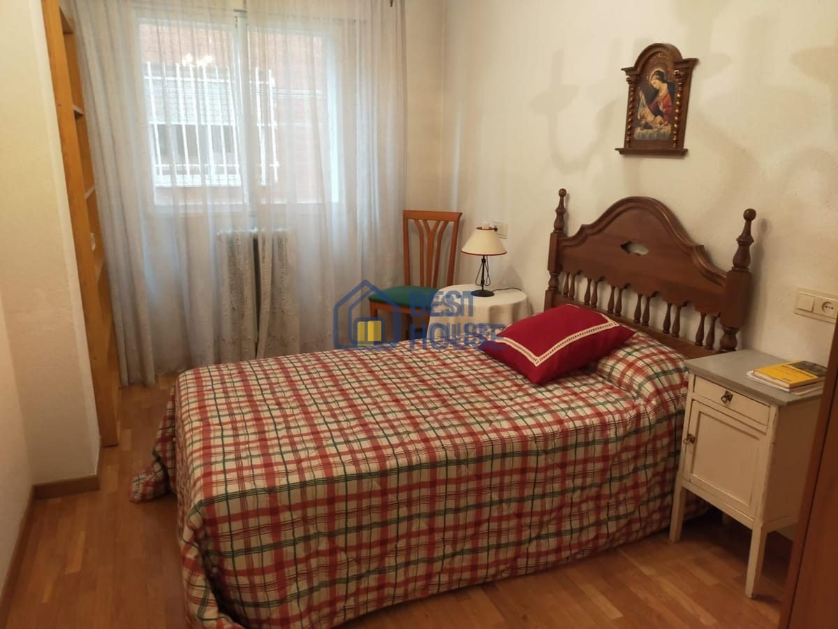 Wohnung 80 m² in San Andrés del Rabanedo