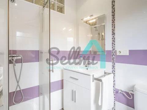 Piso de 93 m² en Oviedo