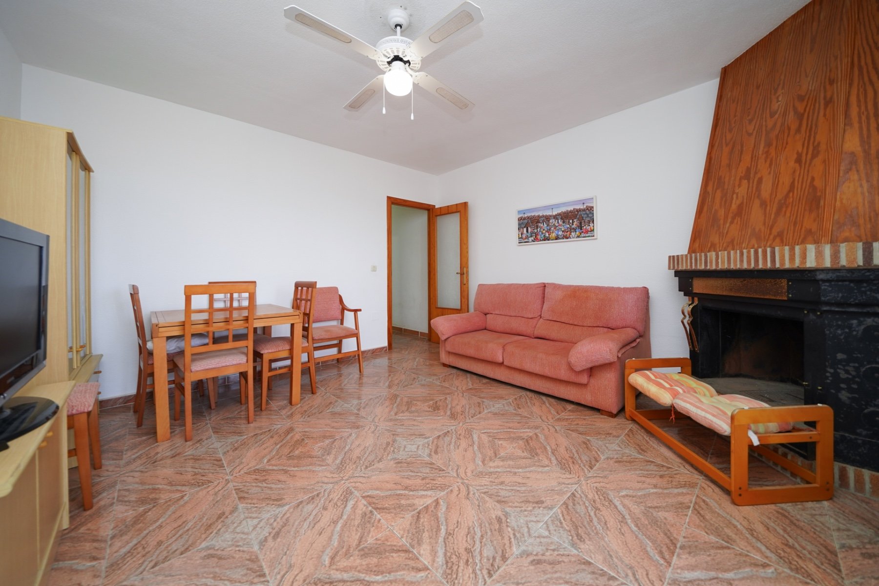 Wohnung 98 m² in Dolores