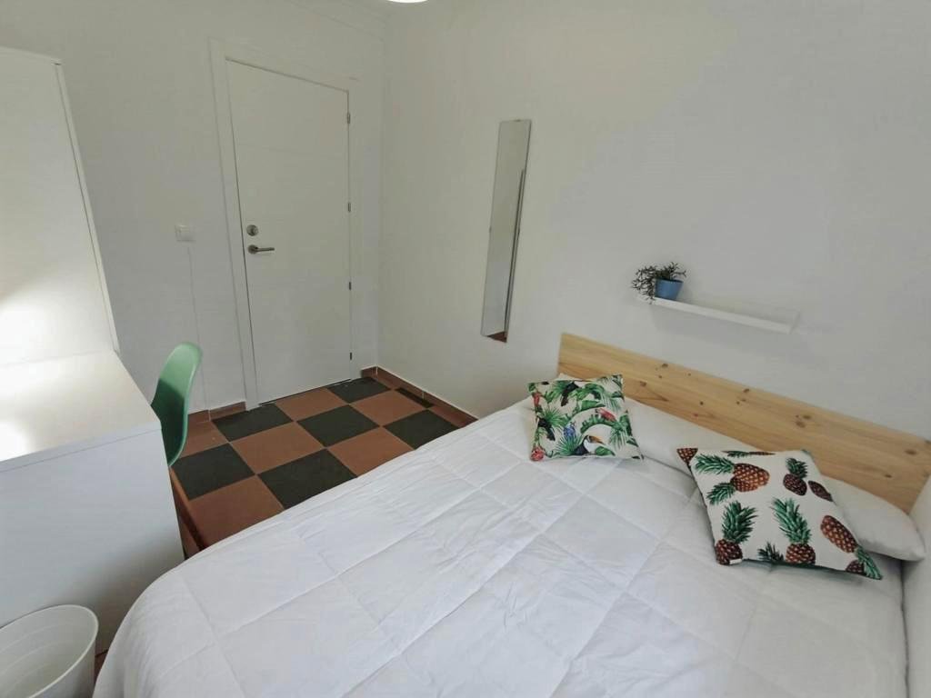 Habitación 120 m², Granada