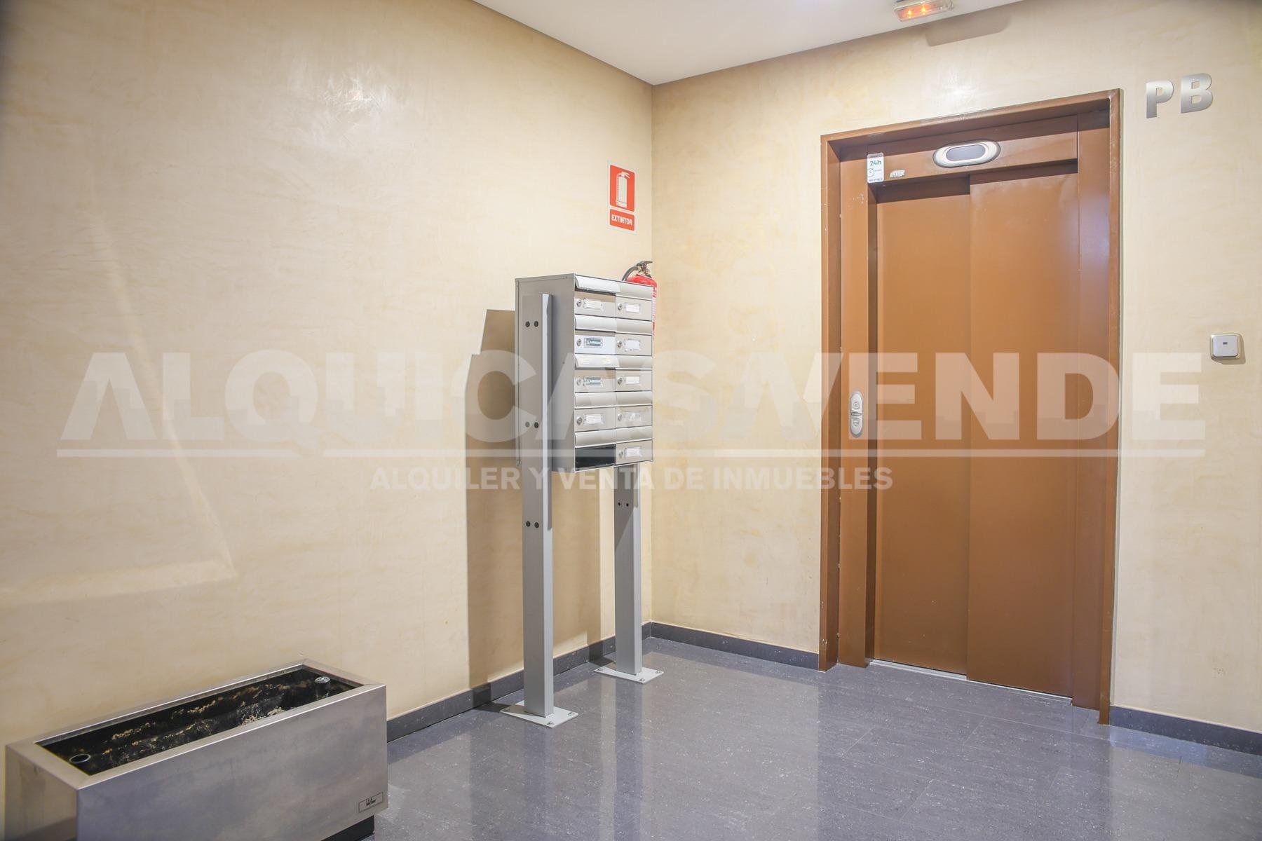 Piso de 65 m² en Sevilla