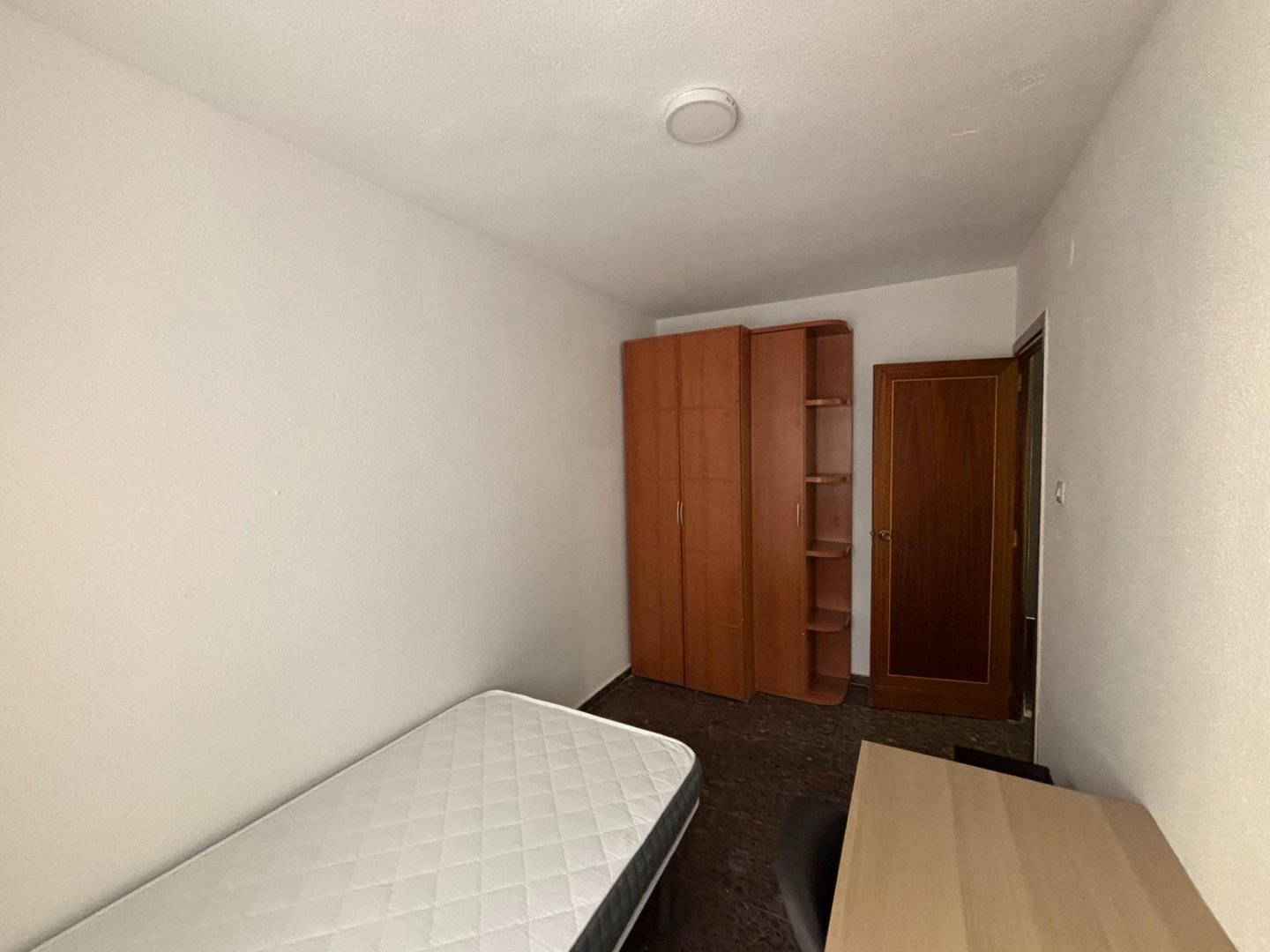 Zimmer 154 m², Granada