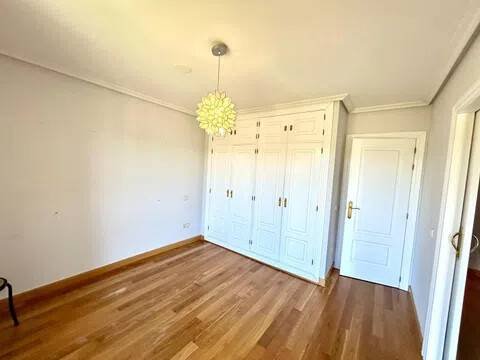 Piso de 305 m² en Segovia