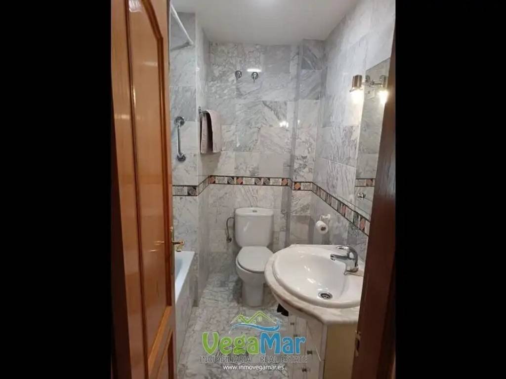 Piso de 120 m² en Almuñécar
