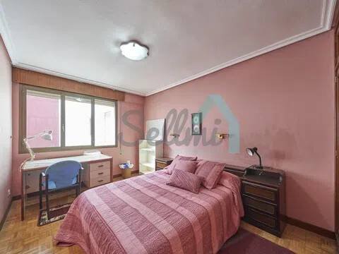 Wohnung 142 m² in Oviedo