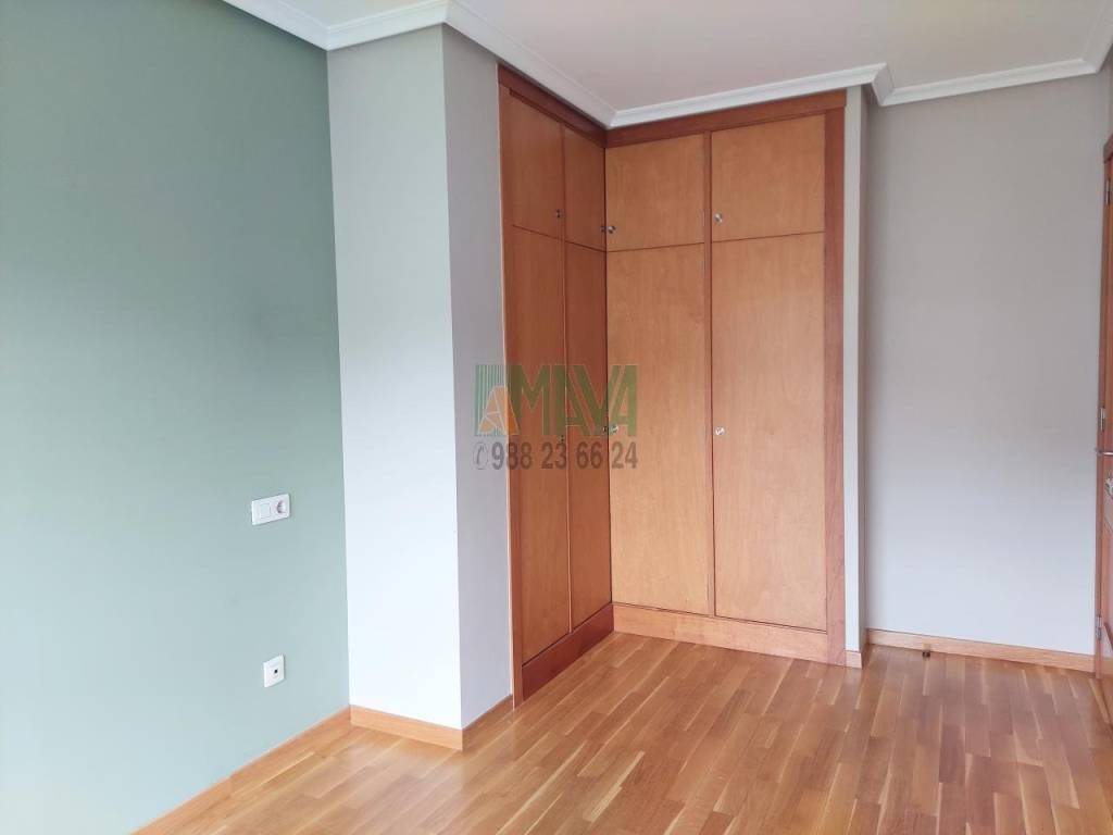 Pis de 55 m² a O Barco de Valdeorras