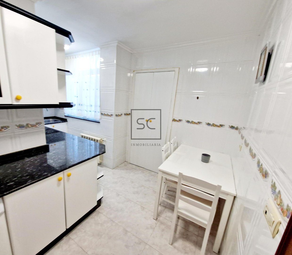 Wohnung 89 m² in Ferrol