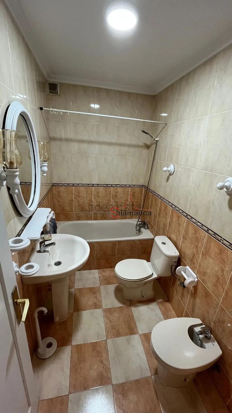 Piso de 100 m² en Salamanca