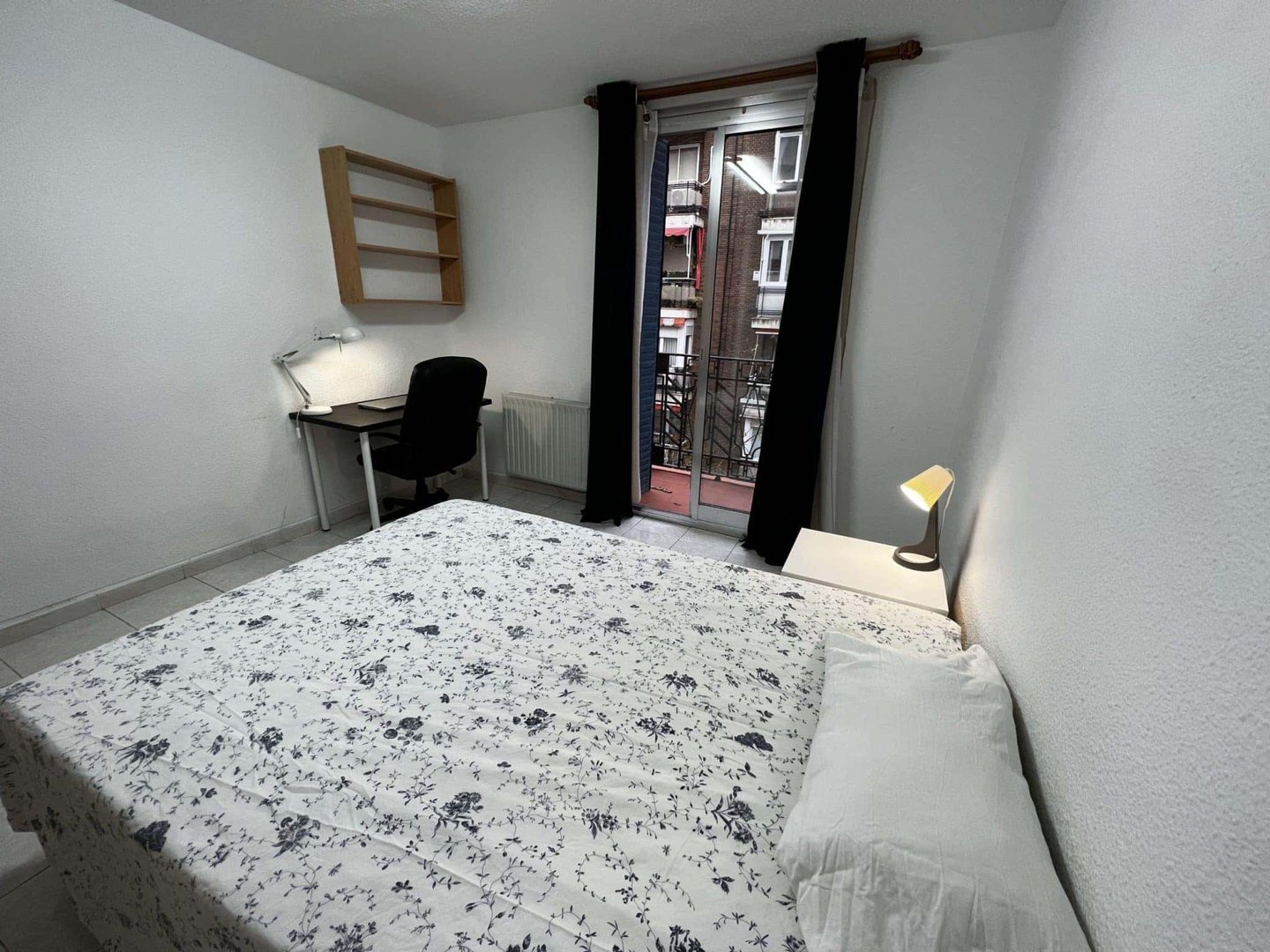 Habitació de lloguer, Madrid