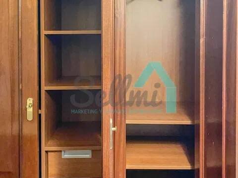 Piso de 100 m² en Oviedo