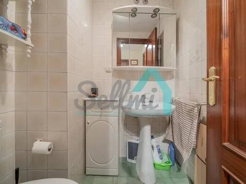 Piso de 90 m² en Oviedo