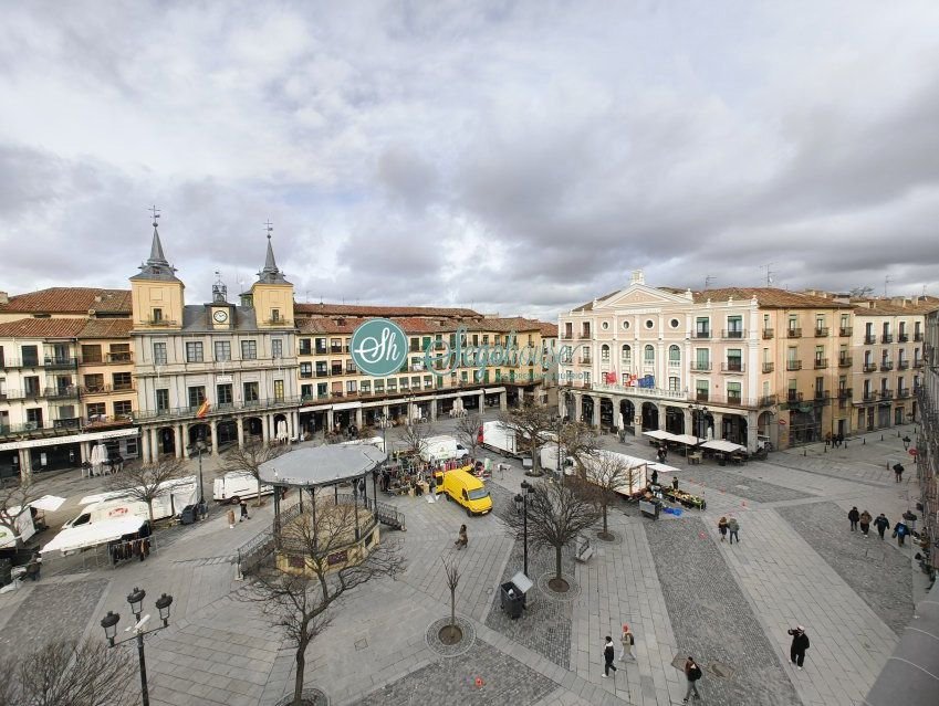 Piso de 200 m² en Segovia