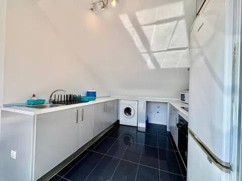 Habitación 120 m², El Álamo