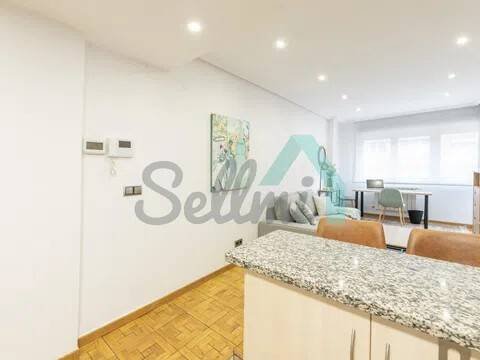 Piso de 52 m² en Oviedo
