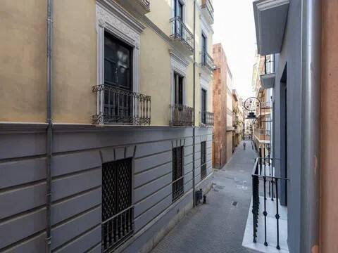 Piso de 80 m² en Granada