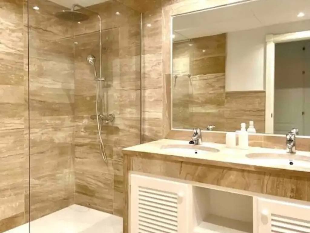 Piso de 173 m² en Estepona