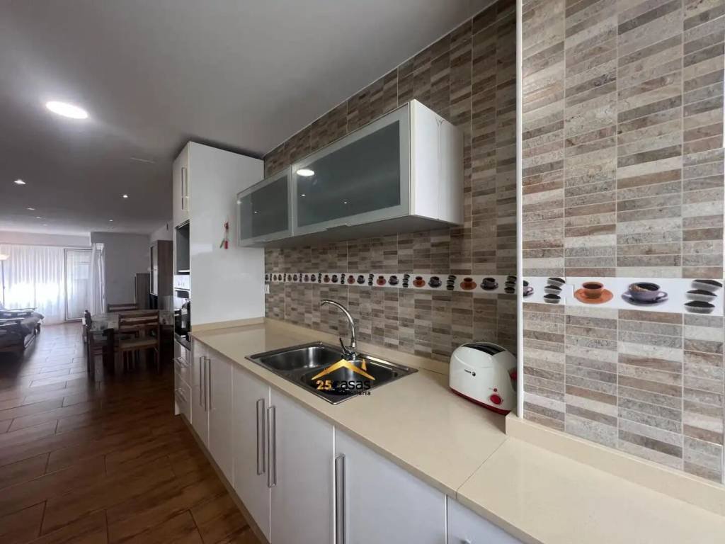 Piso de 80 m² en Santa Pola