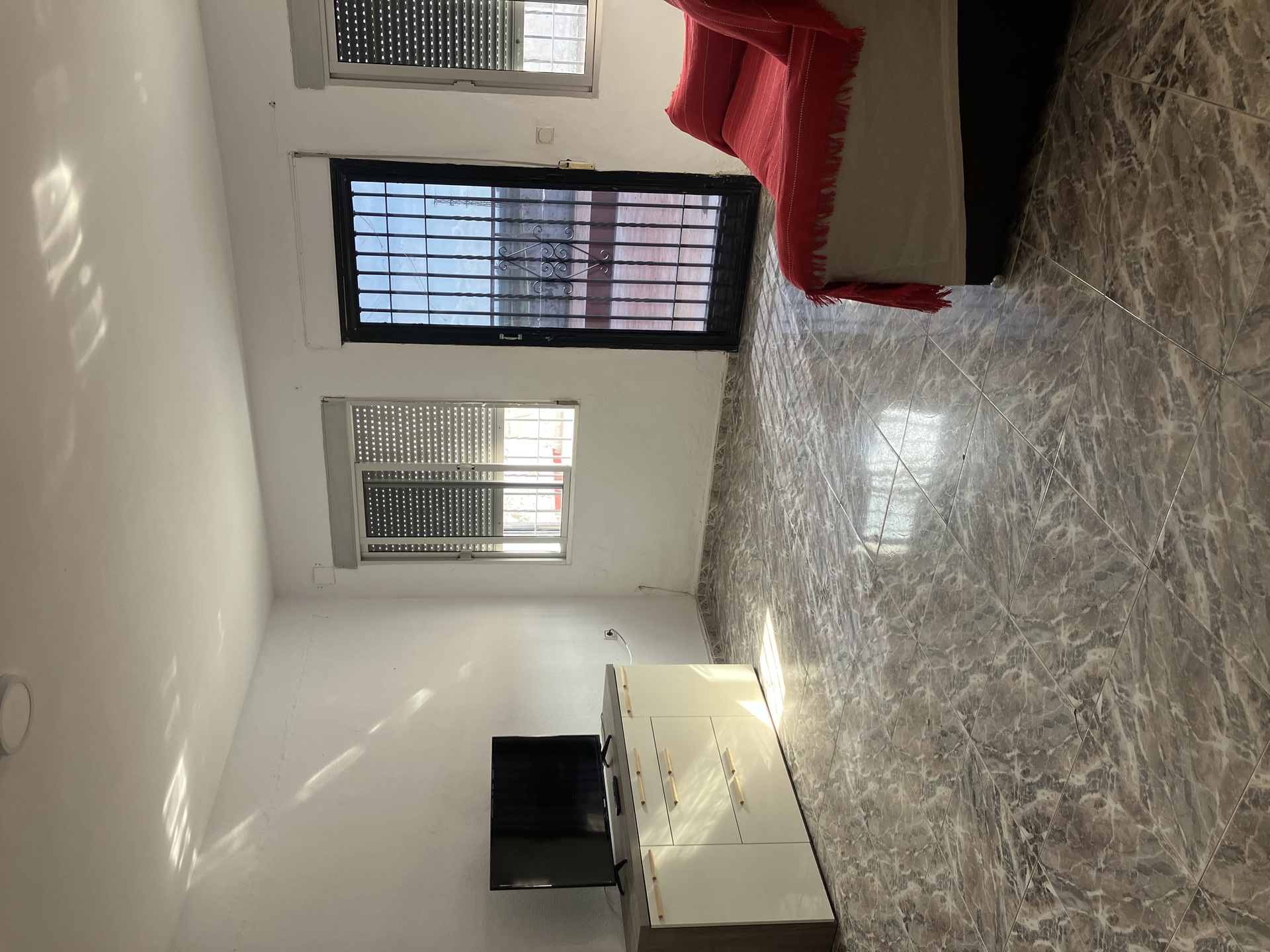 Habitación 90 m², Écija