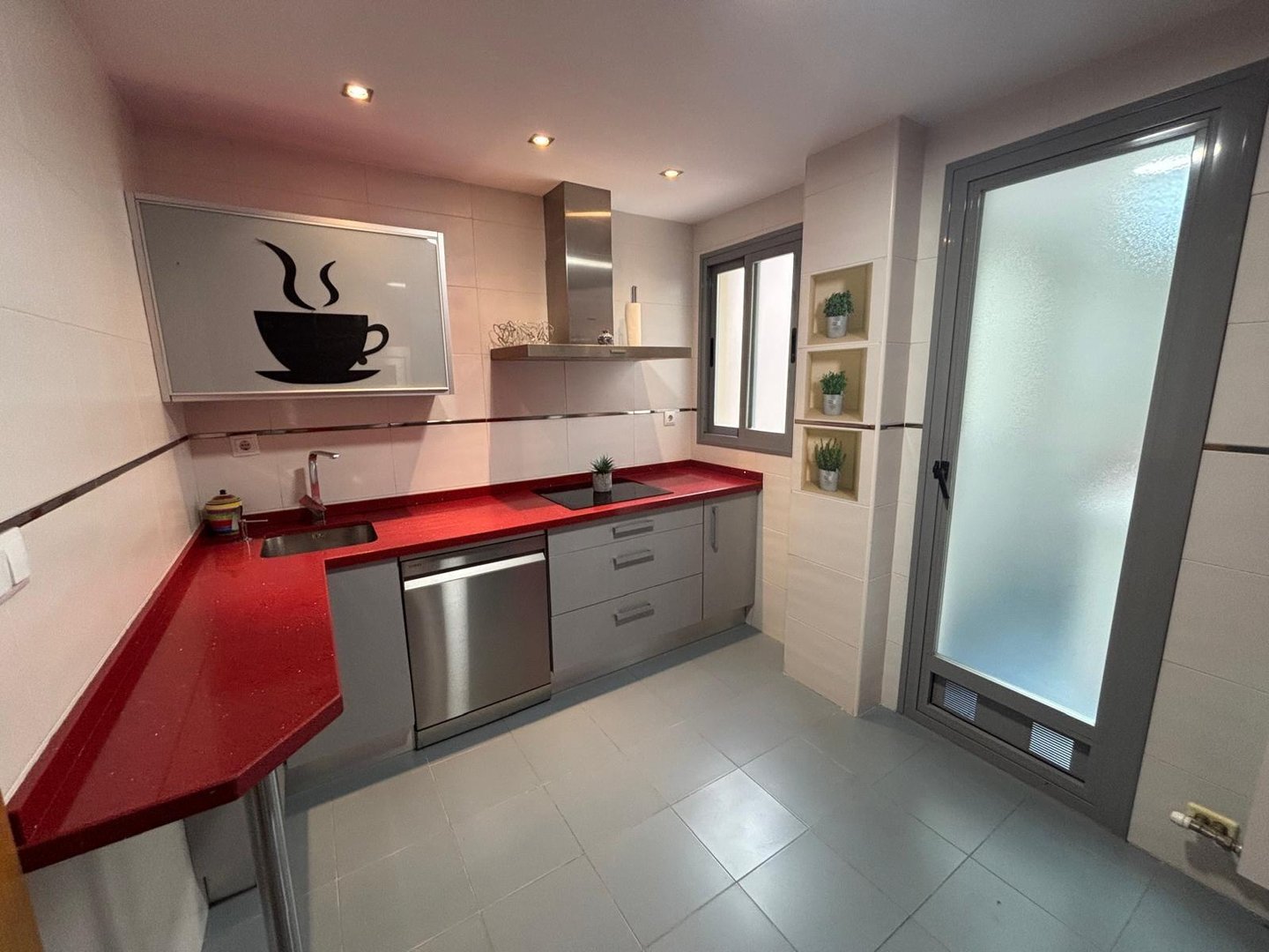 Wohnung 100 m² in Granada