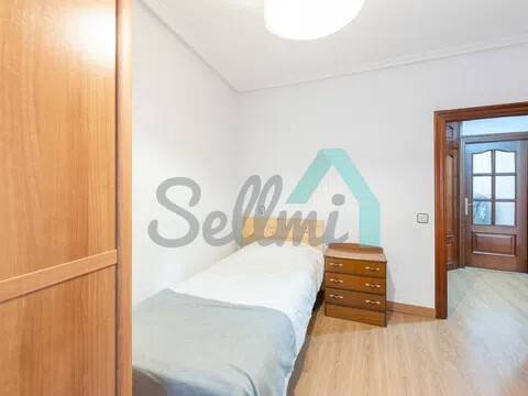 Habitación en alquiler, Oviedo