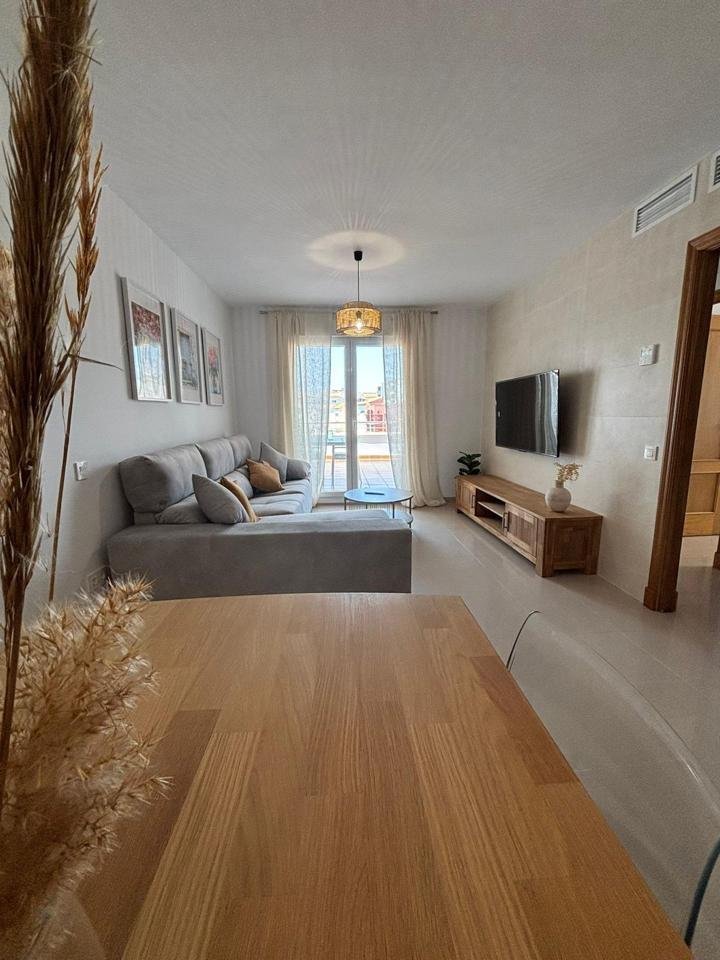 Piso de 94 m² en Roquetas de Mar