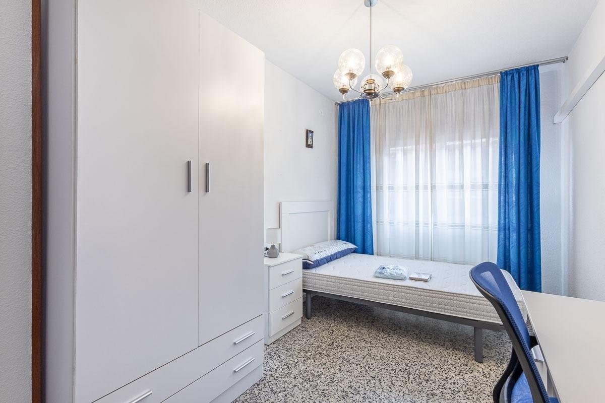 Piso de 96 m² en Granada