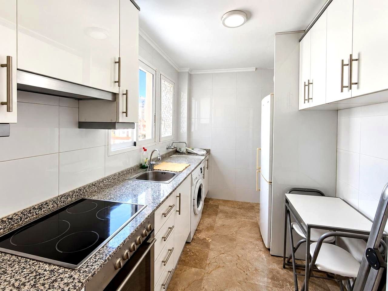 Appartement 90 m² à Oliva