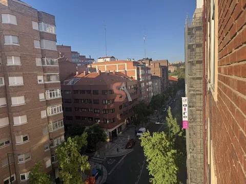 Pis de 73 m² a Valladolid