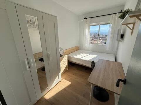 Habitación 108 m², Granada