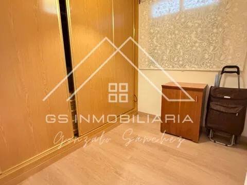 Piso de 90 m² en Lucena