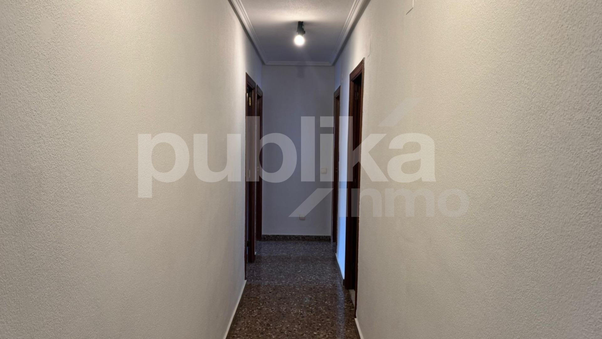 Pis de 98 m² a Xixona