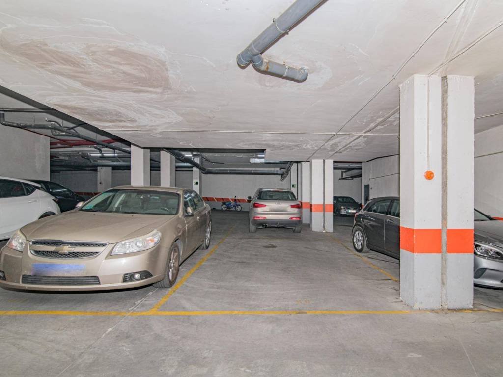 Piso de 101 m² en Granada