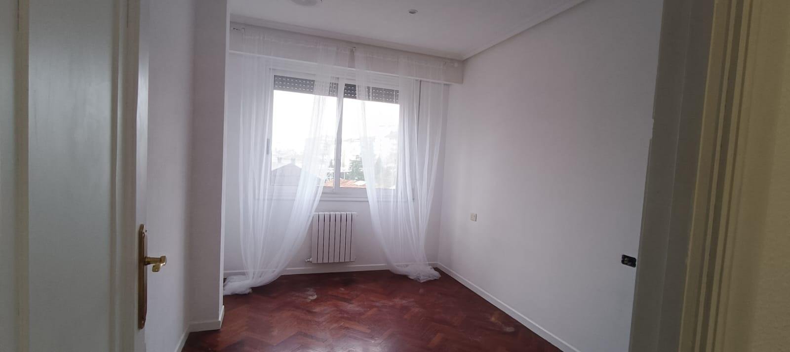 Piso de 120 m² en Ourense