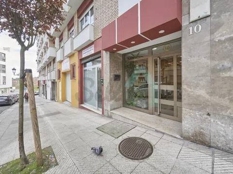 Piso de 87 m² en Oviedo