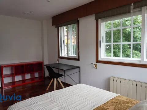 Habitación 260 m², Oleiros