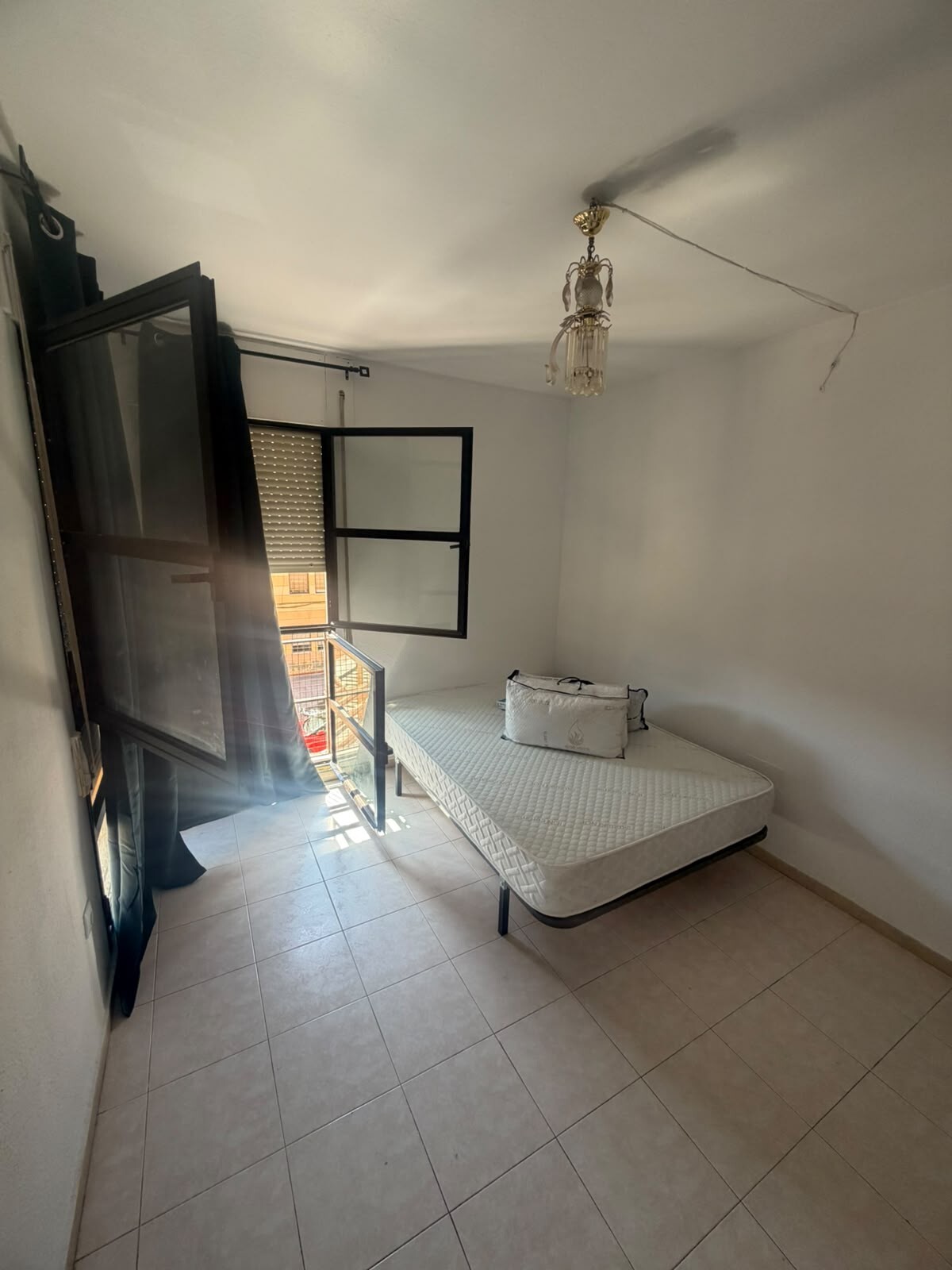 Habitación en alquiler, Melilla