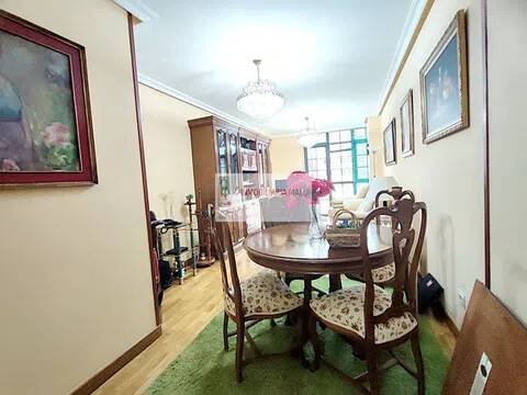 Piso de 113 m² en Oviedo